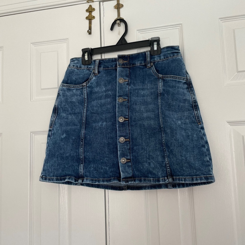Jean mini skirt. Size Medium